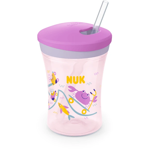 NUK Trinklernbecher Action Cup Weicher Trinkhalm, Auslaufsicher Ab 12 Monaten Lila 1 NUK Trinklernbecher Action Cup Weicher Trinkhalm, Auslaufsicher Ab 12 Monaten Lila